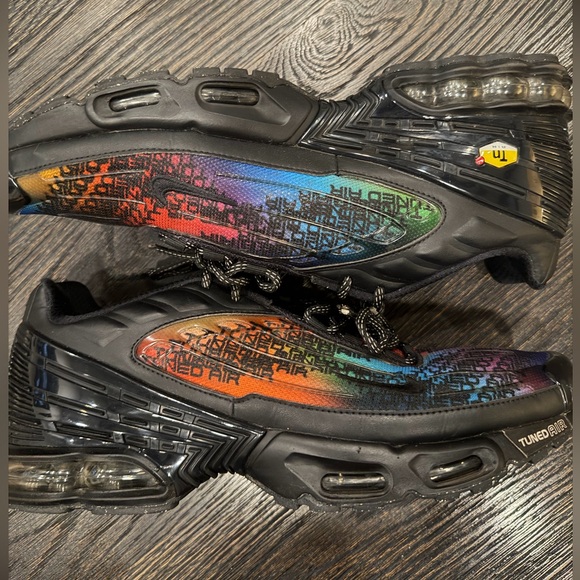 Nike Other - NIKE AIR MAX PLUS 3 PRM RAINBOW GRADIENT RUNNING SHOES BLACK men’s size 12